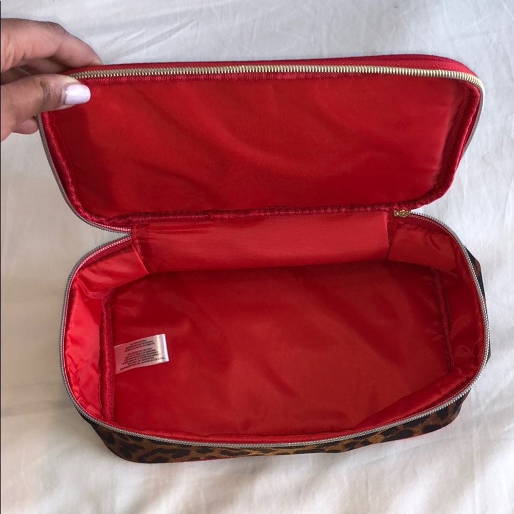 Nwot Leopard Print Makeup Case - image 5